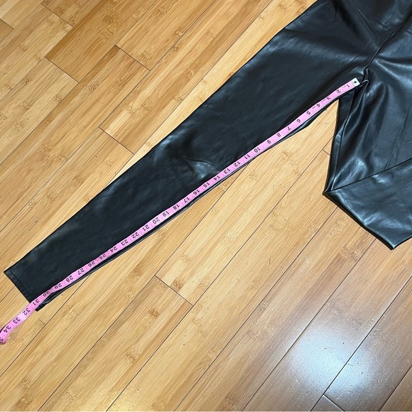 Aritzia Wilfred Free Daria Black Faux Leather Pants Size S - Picture 12 of 14